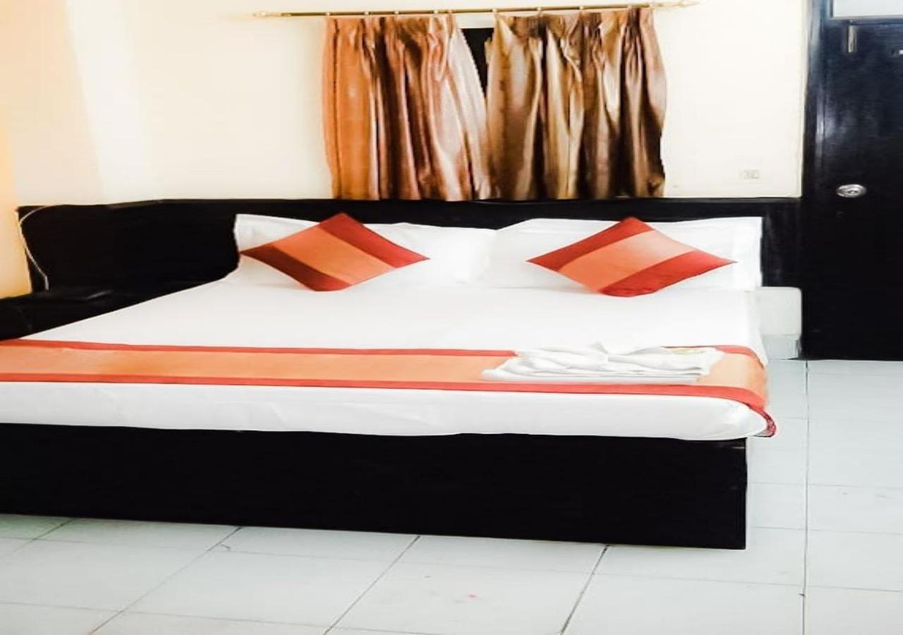 Hotel International Neelam Near New Delhi Railway Station Luaran gambar