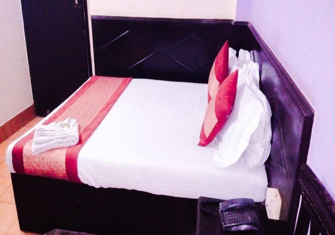 Hotel International Neelam Near New Delhi Railway Station Luaran gambar