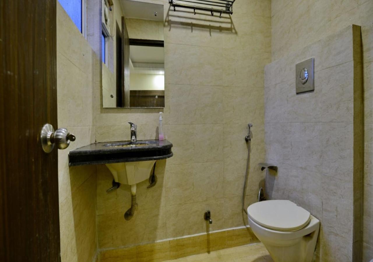 Hotel International Neelam Near New Delhi Railway Station Luaran gambar